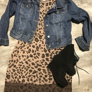 Ladies leopard print dress